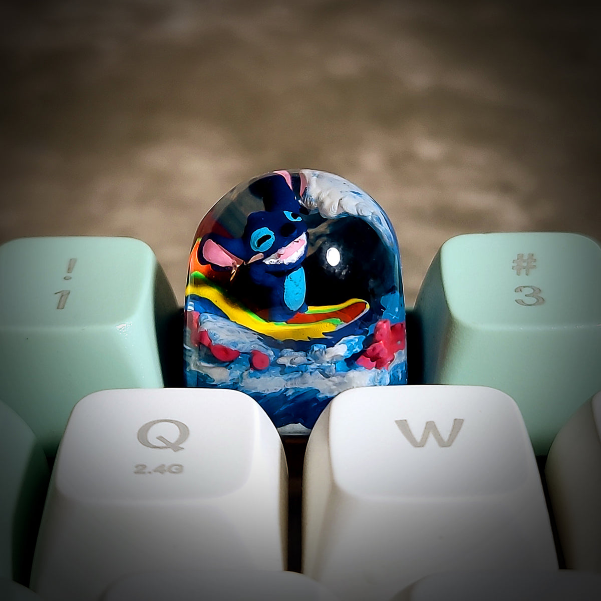 Stitch Surfing Dom keycap